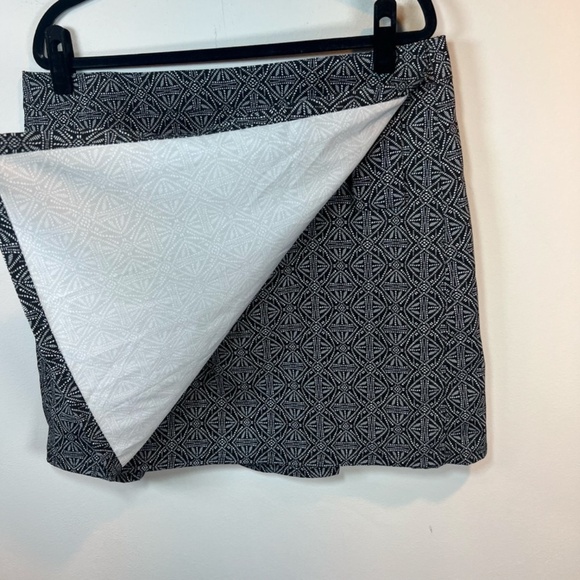 RipSkirt Hawaii Womens Wrap Skirt Black Pearl Batik Length 2 Swim Cover Up Sz XL - Picture 3 of 11